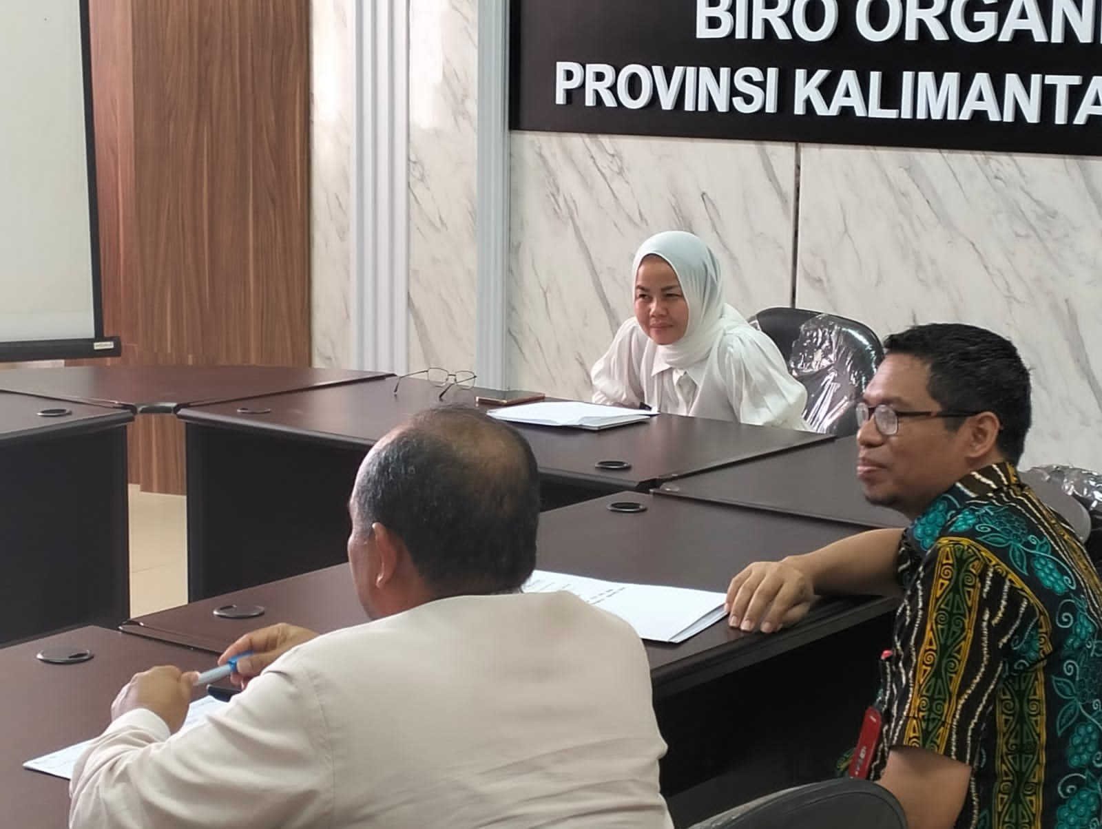 Mewujudkan Birokrasi Pemerintah Yang Profesional Dengan Karakteristik ...